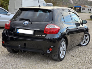 Toyota Auris foto 4