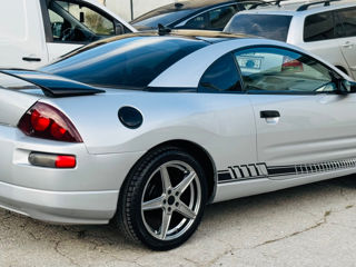 Mitsubishi Eclipse foto 3