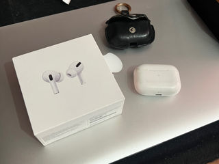 AirPods Pro, оригинал, хрипит немного звук фото 3