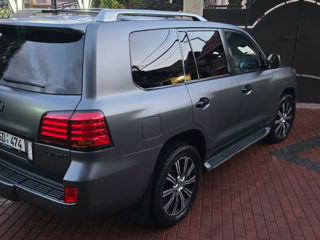 Lexus LX Series foto 2