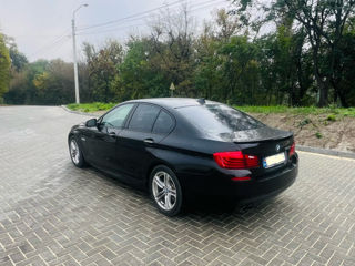 BMW 5 Series foto 6