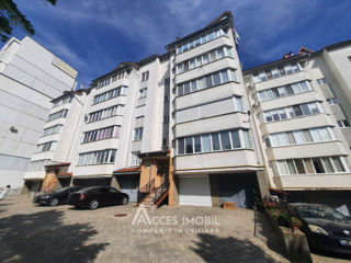 Apartament cu 3 camere, 108 m², Buiucani, Chișinău foto 1