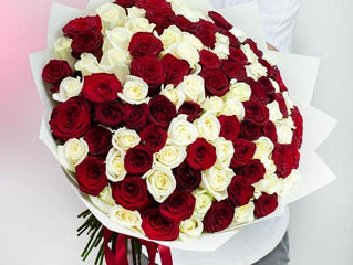 101 trandafiri de la 749 mdl livrare flori 101 роза от 749 лей доставка цветов flowers delivery foto 7