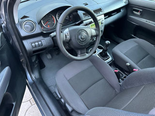 Mazda 2 foto 12