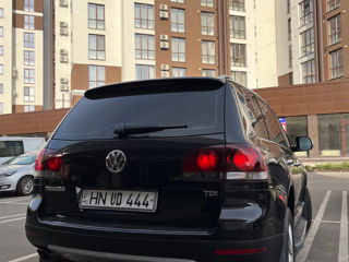 Volkswagen Touareg foto 5