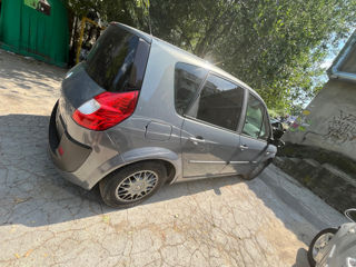 Renault Scenic foto 5