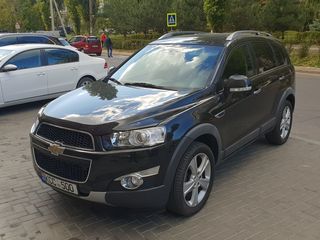 Chevrolet Captiva foto 2