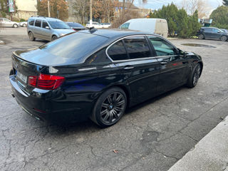 BMW 5 Series foto 5