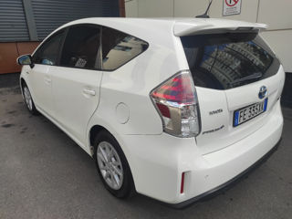 Toyota Prius + foto 5