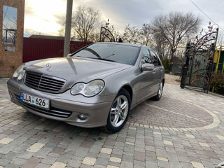 Mercedes C-Class