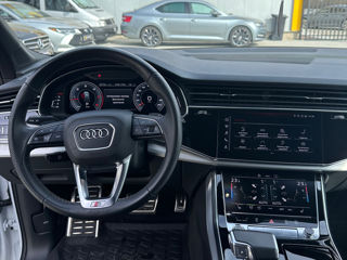 Audi Q7 foto 8