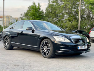 Mercedes S Class foto 1