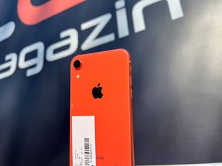 Apple iPhone XR 64Gb Coral Reused foto 2