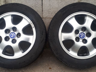 Originale Toyota Avensis Verso  205/60 R16 foto 3