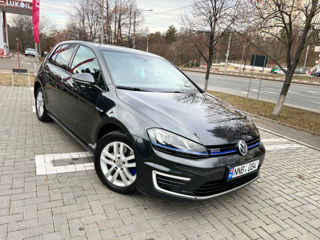 Volkswagen Golf foto 2