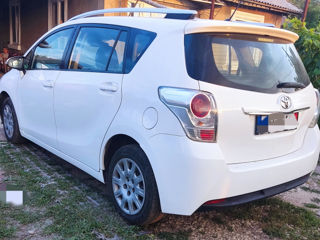 Toyota Verso foto 4