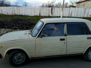 Lada / ВАЗ 2107 foto 2