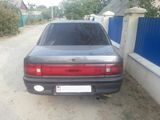 Mazda 323 foto 4