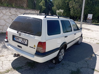 Volkswagen Golf foto 2