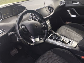 Peugeot 308 foto 7