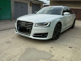 Audi A8 foto 3