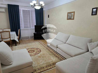 Apartament cu 3 camere, 93 m², Buiucani, Chișinău foto 1