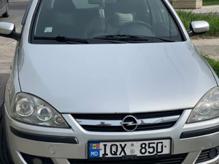 Opel Corsa foto 2