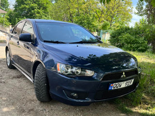 Mitsubishi Lancer foto 5