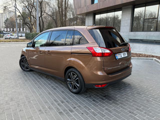 Ford Grand C-MAX foto 4