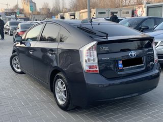 Toyota Prius foto 4