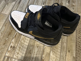 Jordan Legacy 312 Low Black Metallic Gold foto 3