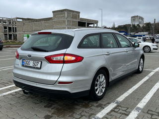 Ford Mondeo foto 4