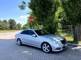 Mercedes E-Class foto 12