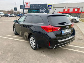 Toyota Auris foto 3