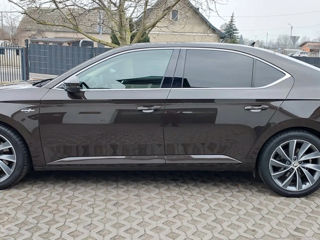 Skoda Superb foto 6