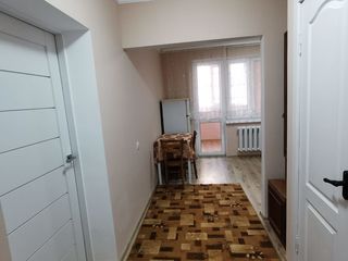Apartament cu 1 cameră, 47 m², Botanica, Chișinău foto 3