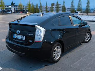 Toyota Prius foto 2