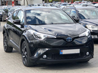 Toyota C-HR foto 4