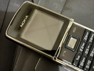 Nokia 8800.Sterea ca Noua.Are tot set Cutie acte încărcător.Accomulator inflat. foto 7