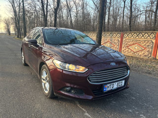 Ford Fusion foto 3