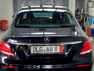 Mercedes E Class foto 10