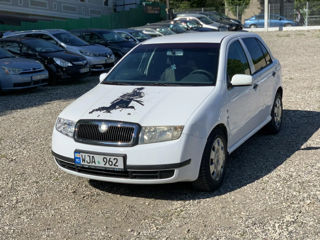 Skoda Fabia foto 2