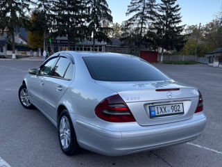 Mercedes E-Class foto 3