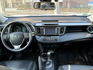 Toyota Rav 4 foto 4