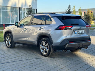 Toyota Rav 4 foto 3