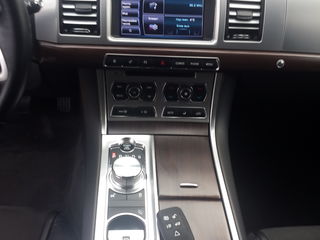 Jaguar Xf foto 6