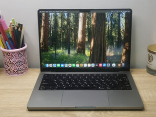 Macbook Pro 14 2023 (Apple M2 Pro/ 32Gb RAM/ 500GB SSD/ Retina 3024x1964)