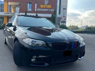 BMW 5 Series foto 3