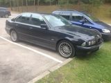 BMW 5 Series foto 1