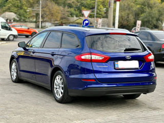 Ford Mondeo foto 3